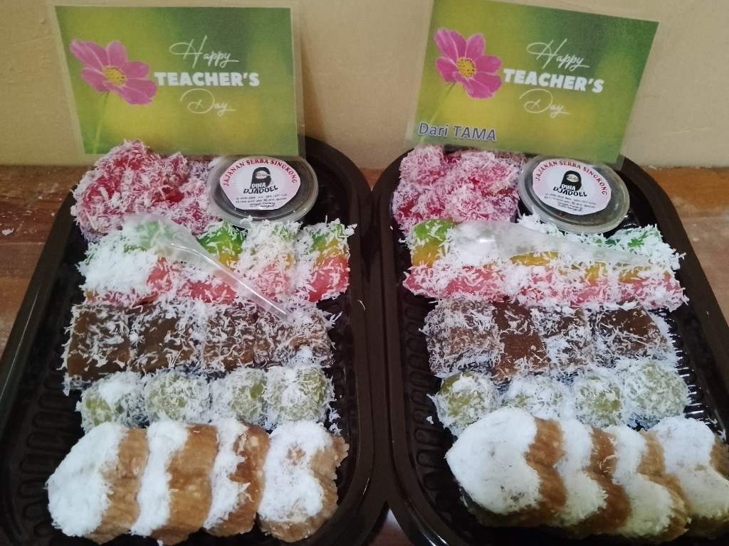 paket Nampan kue djadoel