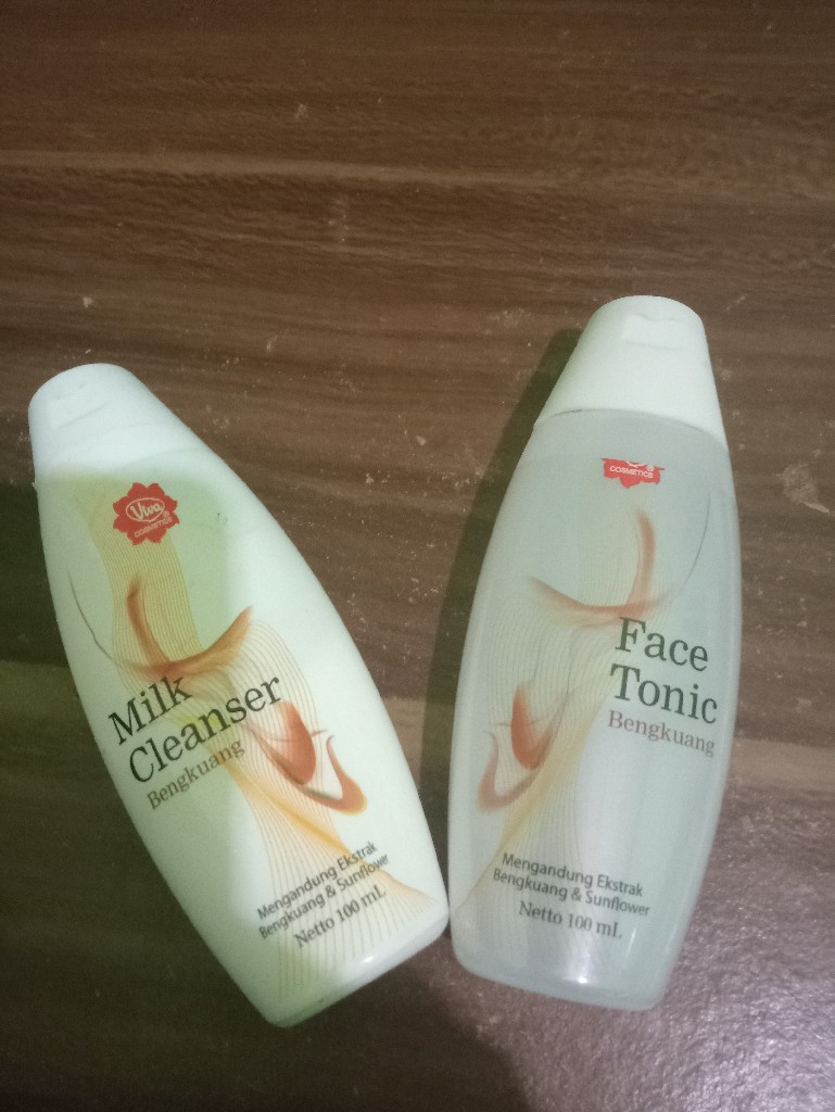 Cleanser dan face toner